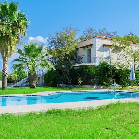 Villa Afroditi In Chania Near Airport With Private Pool, Free Wi-Fi, Souda Bay Views, Garden Oasis Kounoupidhianá Екстериор снимка